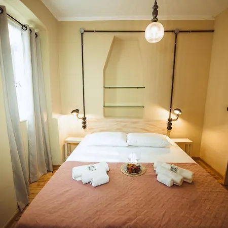 Calista Liston Corfu Apartment *